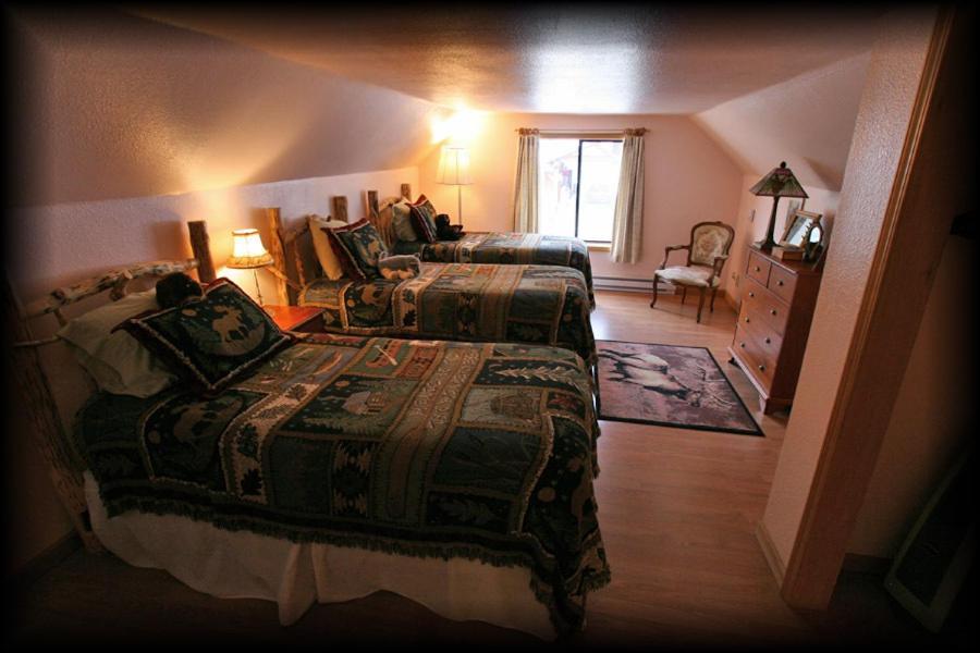 Alpine Motel Of Cooke City Pokoj fotografie