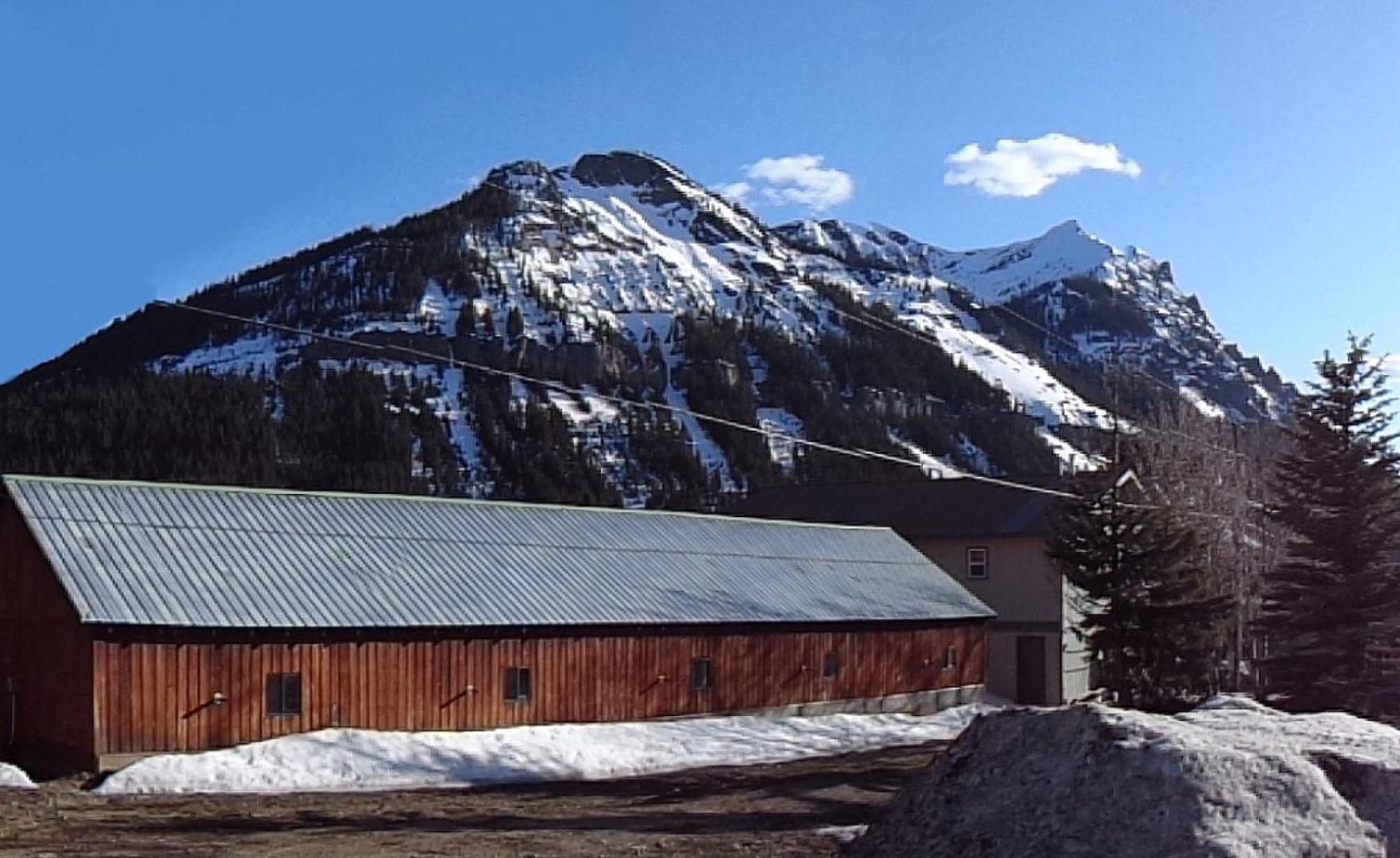 Alpine Motel Of Cooke City Exteriér fotografie